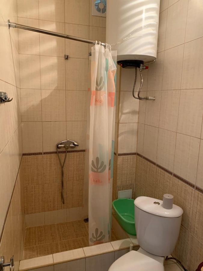 Guest House Aphyn Leto Gagra Extérieur photo